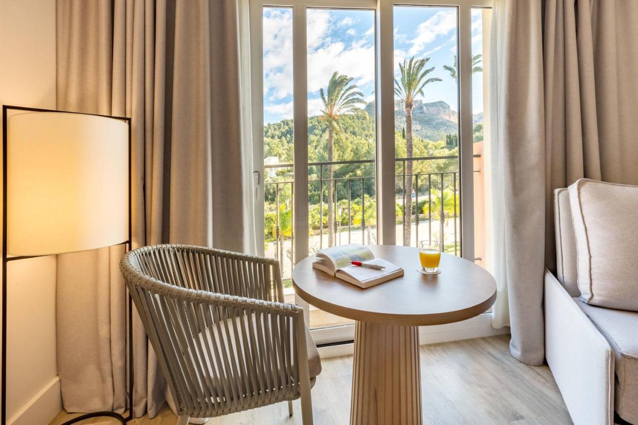 德尼亚拉塞拉万豪高尔夫度假村及水疗中心 外观 照片 A room at the hotel