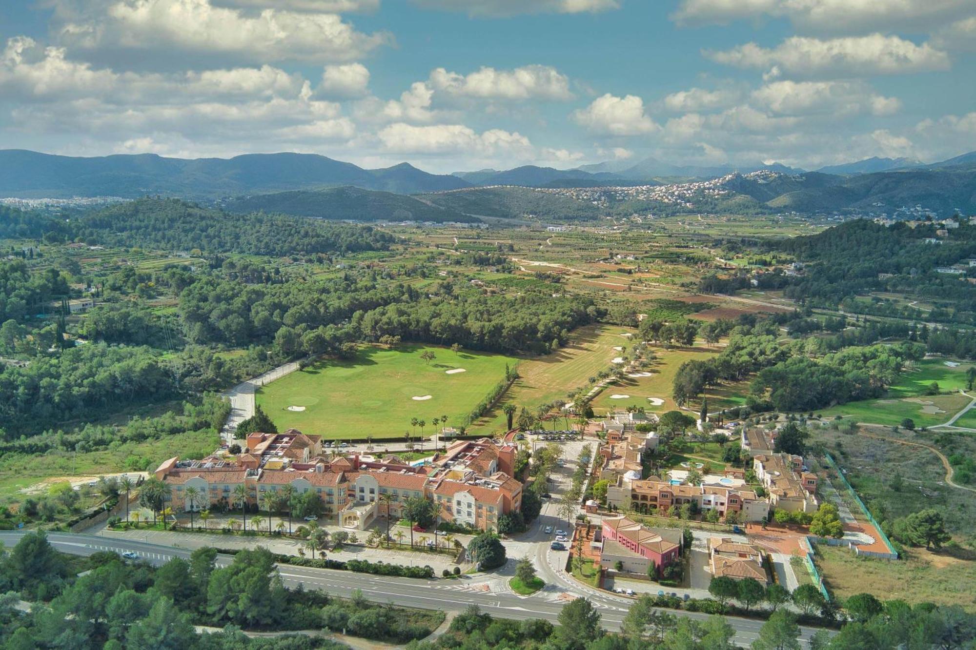 德尼亚拉塞拉万豪高尔夫度假村及水疗中心 外观 照片 Golf course
